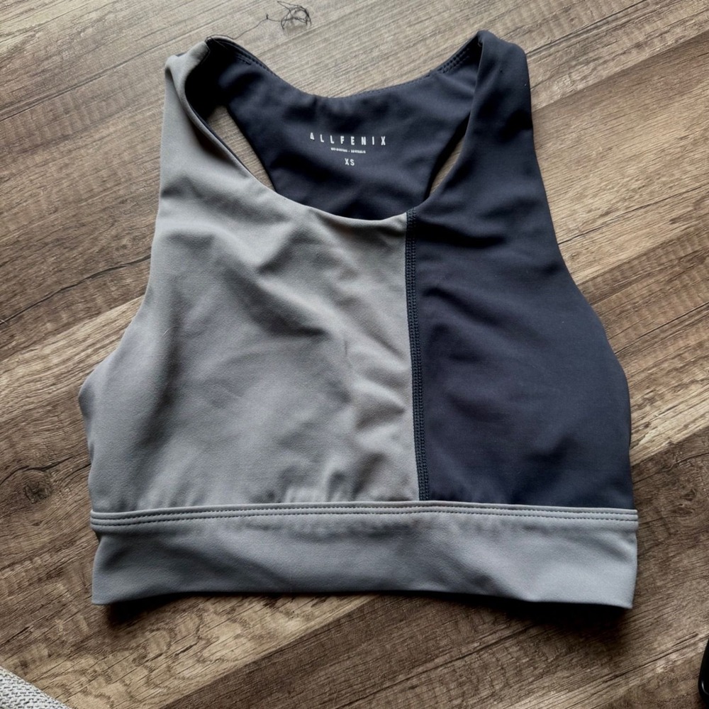 Allfenix Melbourne Two Tone Grey Colorblock Racerback Sports Bra XS Activewear